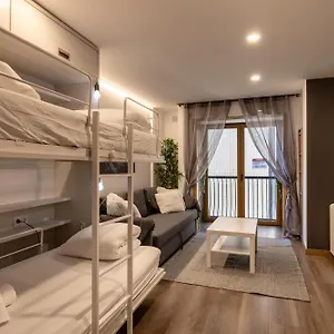 https://sky-apt-pas-frente-de-pistas-wifinetflix.andorra-la-vella-hotels.net