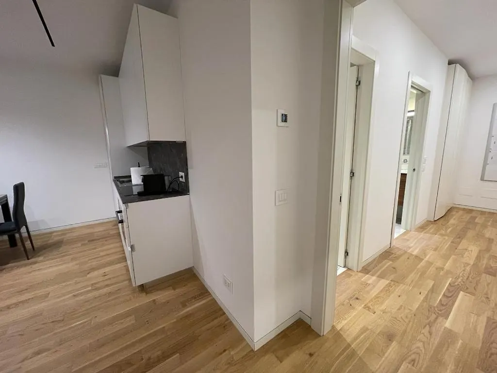 Imhome - Dante Milán Apartmán