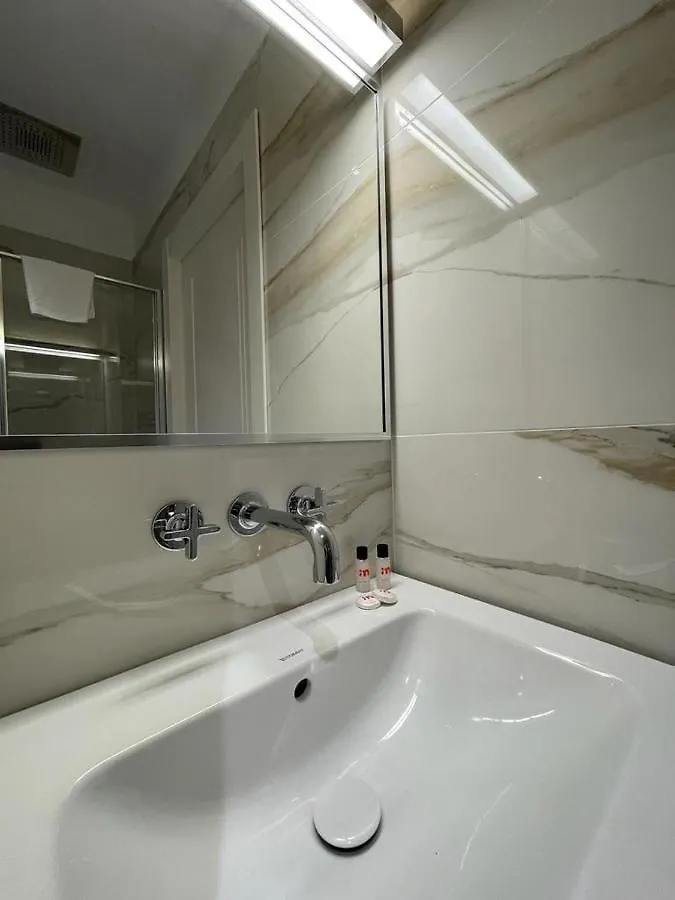 Imhome - Dante Milán Apartmán